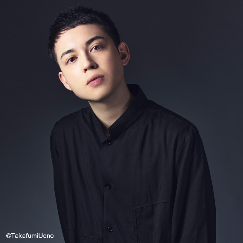 ロー磨秀（ピアノ／シンガーソングライター） Matthew Law